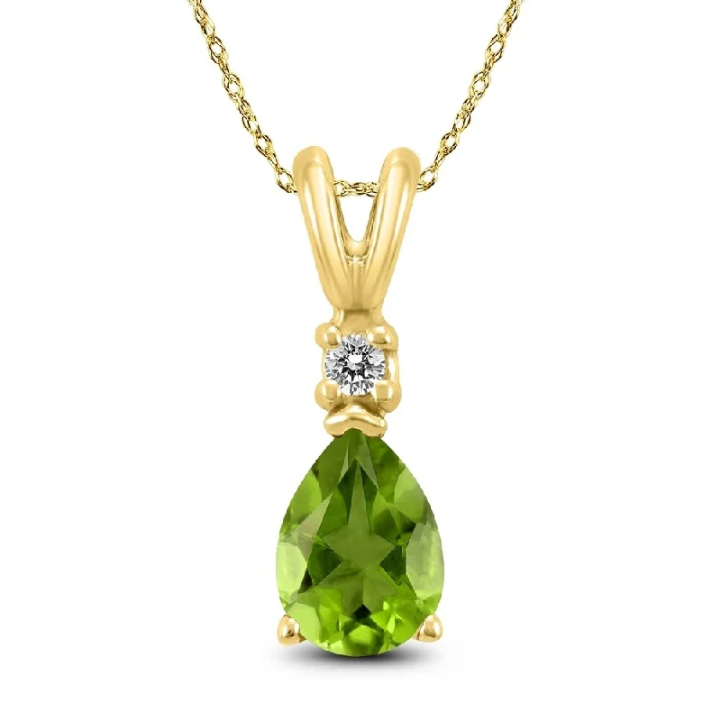 pearl and crystal pendant necklace -14K Yellow Gold 8x6MM Pear Peridot and Diamond Pendant