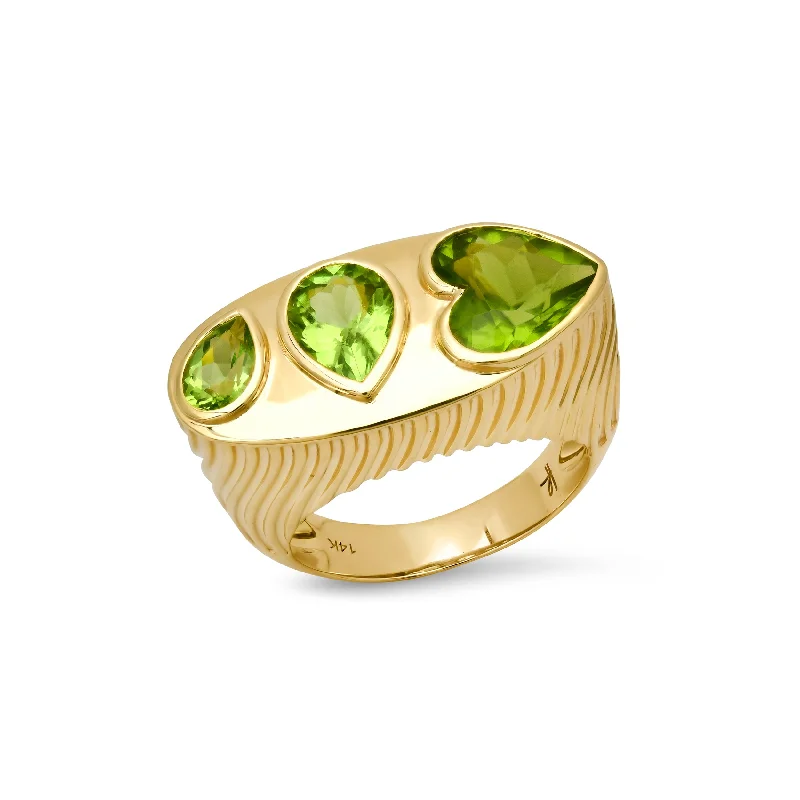 vintage wedding rings for women with diamonds-Ripple Ring in Peridot