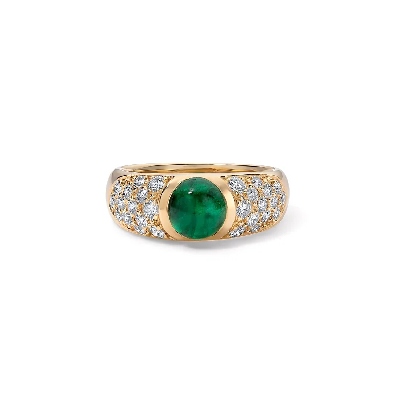 gold wedding rings for men with rubies-Vintage Cabochon Emerald and Diamond Ring