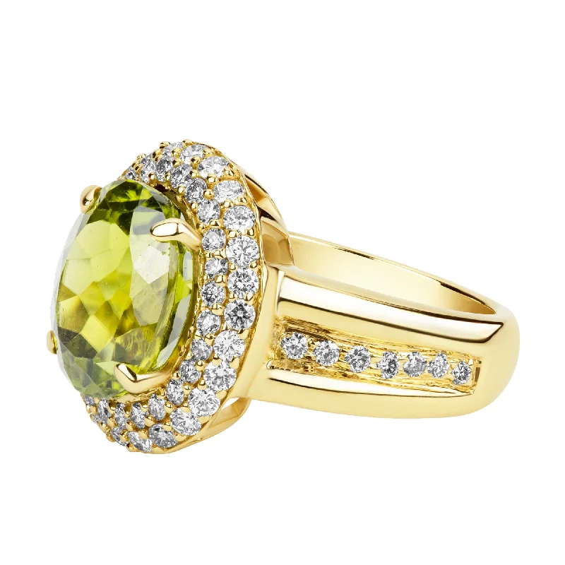 vintage promise rings for couples-Ring - Peridot And Diamond (2380G)