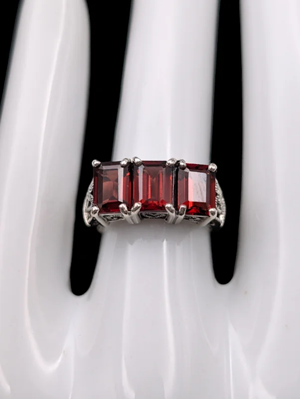 silver wedding rings for couples with sapphires-Vintage Emerald Cut Genuine Garnet Trio Sterling Silver 925 Ring