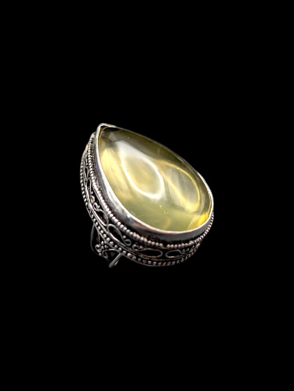 vintage engagement rings with colored stones-Vintage Teardrop Prehnite 925 Silver Craftsman Ring